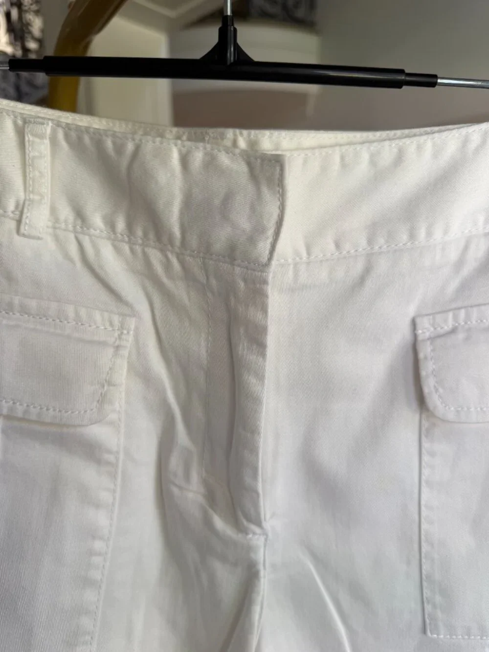 Michael Kors Tailored White Shorts | Size 10